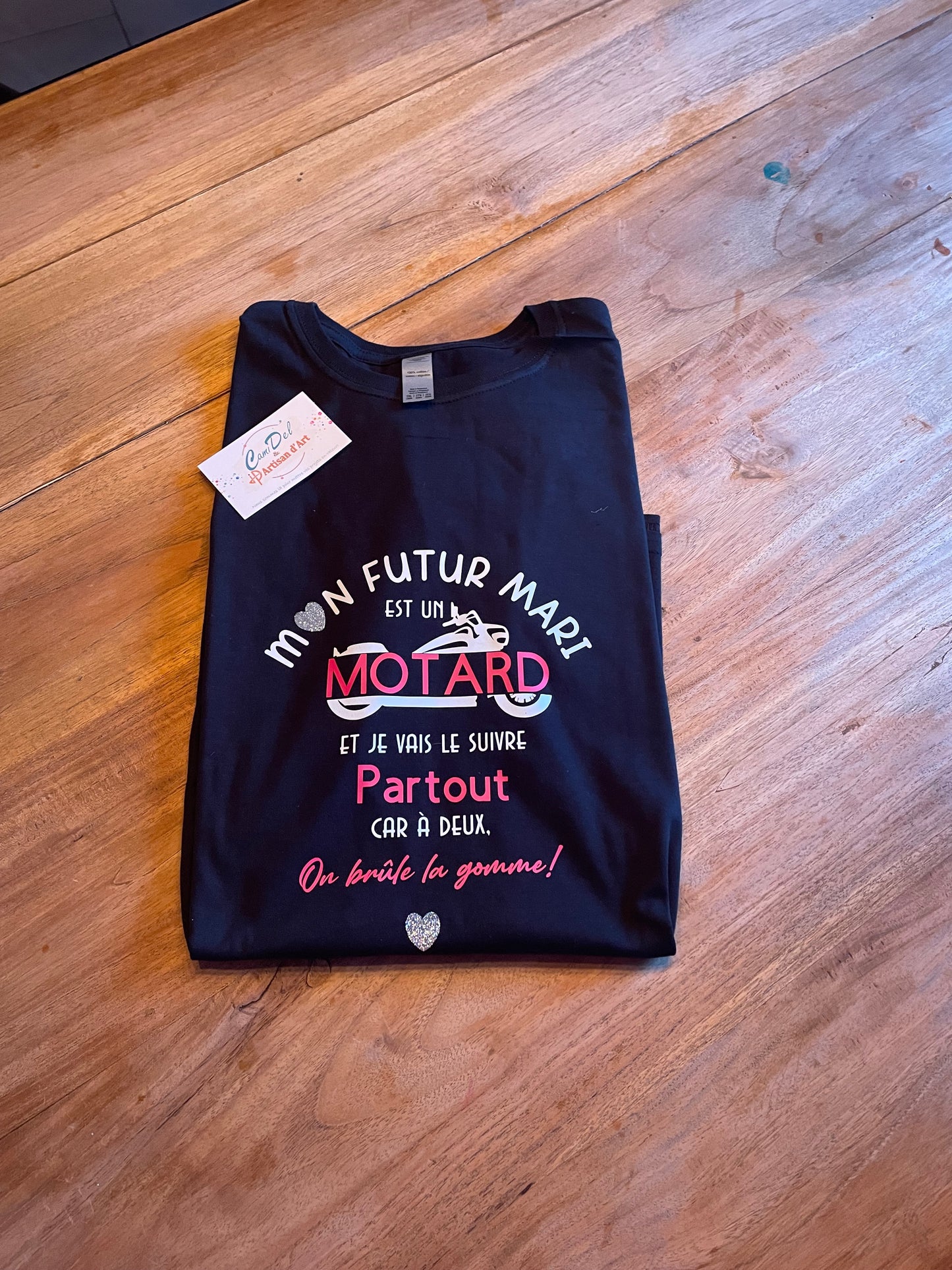 T-shirt motard : Annoncer son mariage avec un t-shirt personnalisé
