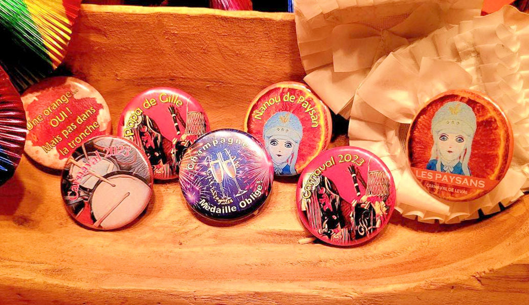 Badges personnalisés  CréaDesign